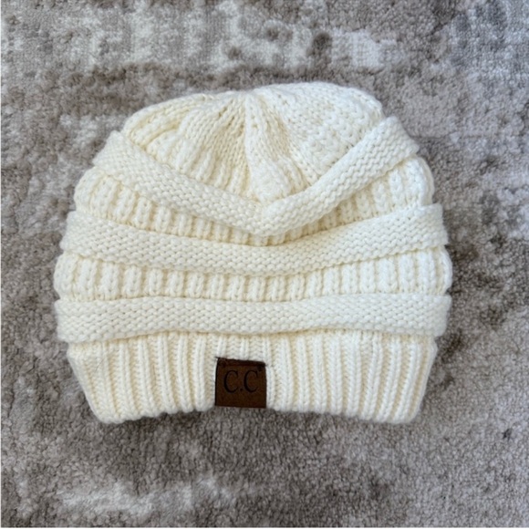Cream Knit Beanie - Picture 2 of 4